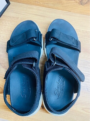35 Beden Skechers kadın sandalet