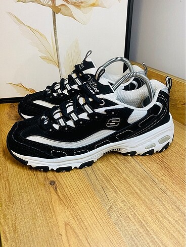 Skechers kadın ayakkabısı