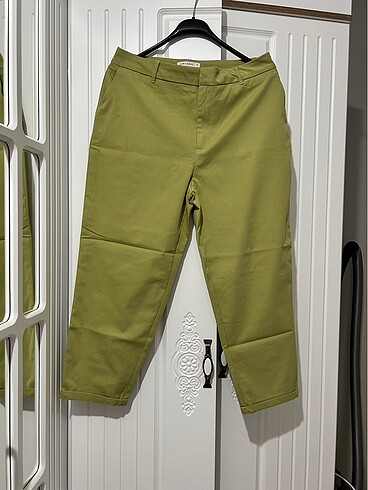44 Beden Lcw casual yeşil kumaş pantolon boy 90 bel 40
