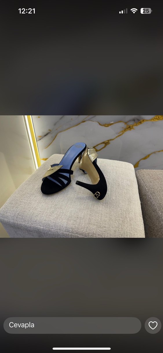 Valentino Mavi Parlak Tokalı Stiletto Kadın Topuklu - Görsel 4