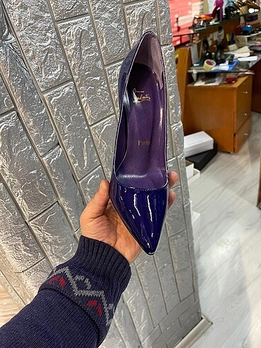 Mor stiletto ayakkabı