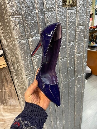 Christian Louboutin Mor stiletto ayakkabı
