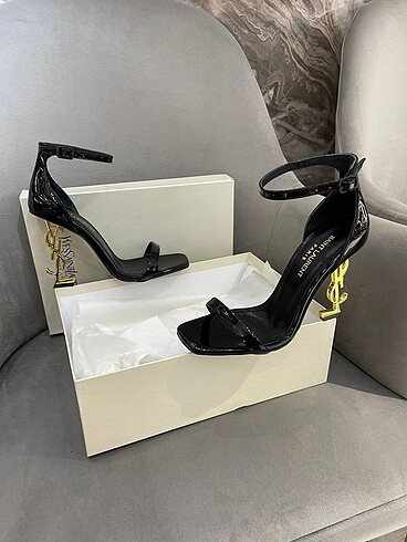 diğer Beden Ysl özel aksesuarlı ayakkabı