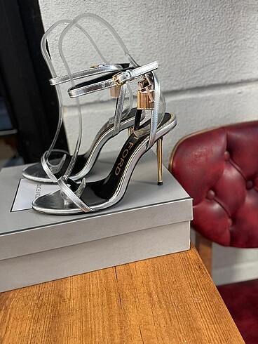 Tom ford