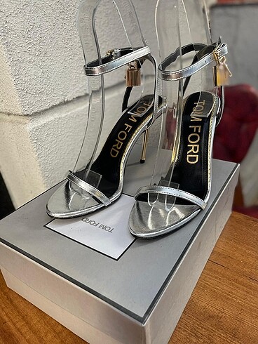 Tom Ford Tom ford