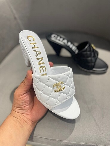 38 Beden siyah Renk Chanel topuklu terlik