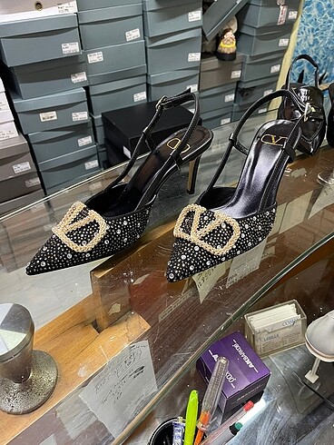 38 Beden Valentino topuklu ayakkabı