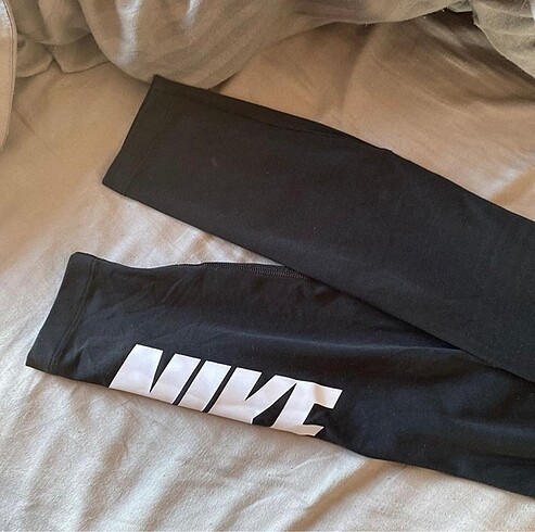 s Beden siyah Renk Orjinal nike tayt