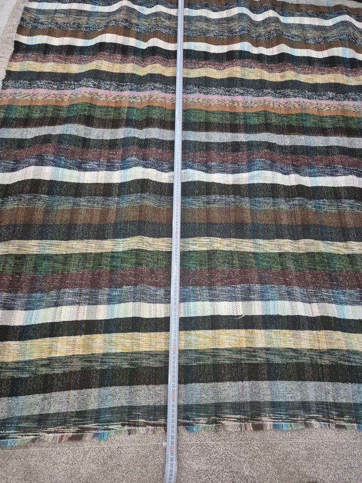 tamami elde dokuma kilim halı - Görsel 4