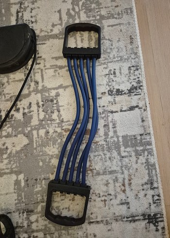 Sırt ve göğüs güçlendirme yayı