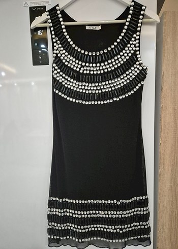 Boncuk İşlemeli Siyah Midi Abiye Elbise - Görsel 4