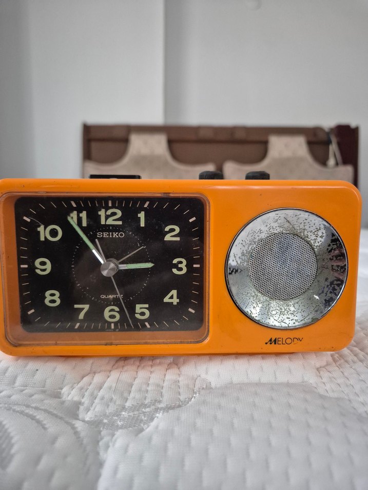seiko marka masa Saati - Görsel 5