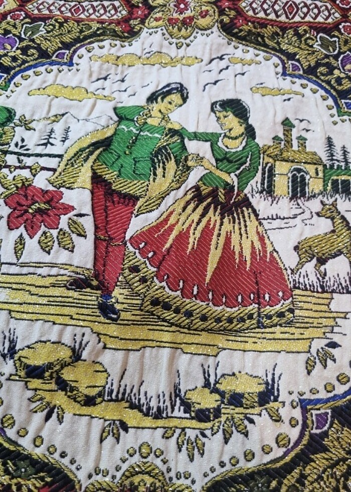 Dönem ürünü goblen yatak örtüsü  - Görsel 2
