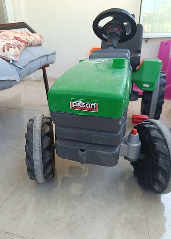 pedalli traktör