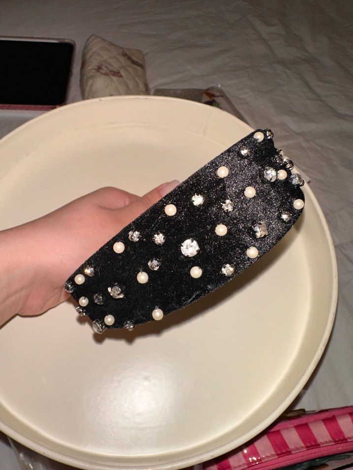 Boncuklu Taşlı İncili Siyah Zara Taç - Görsel 2