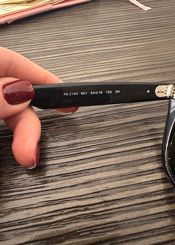 Klasik Siyah Ray-Ban Kadın Güneş Gözlüğü - Görsel 8