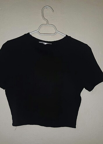  Siyah Crop