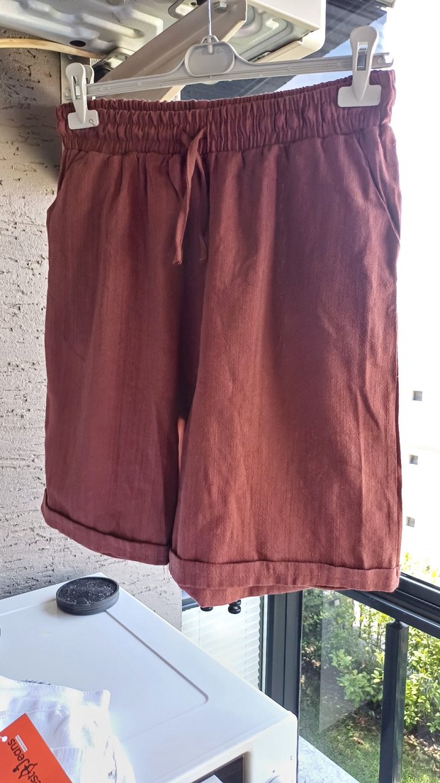 Kahverengi Kemerli Keten Kadın Bermuda Şort - Görsel 3