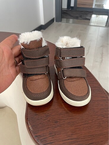 LC Waikiki Kız çocuk ayakkabı