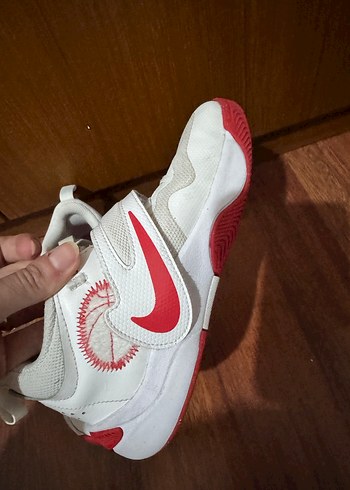 34 Beden çeşitli Renk Orjinal Nike Basketbol Ayakkabısı Bantlı
