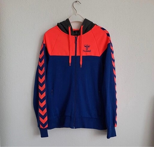 Hummel hırka