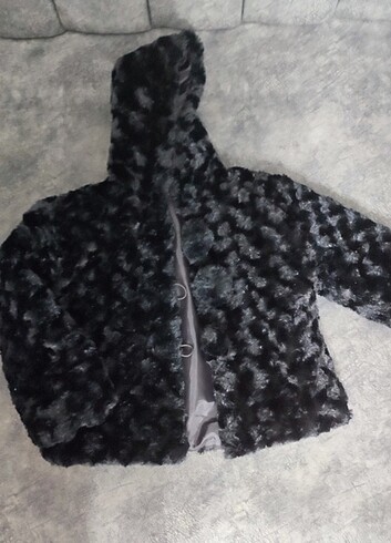 Siyah peluş mont