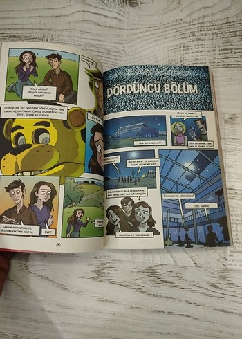 Gümüş ve Gözler - Freddy'nin Pizza Dükkanı Grafik Roman - Görsel 2