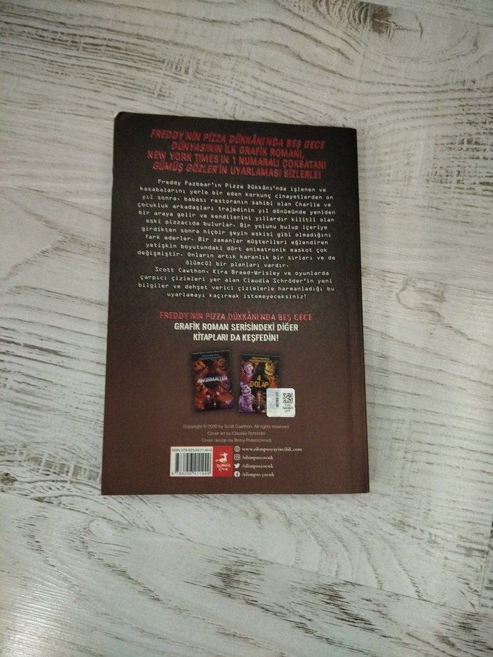 Gümüş ve Gözler - Freddy'nin Pizza Dükkanı Grafik Roman - Görsel 4