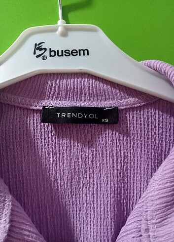Trendyol & Milla Lila düğmeli gömlek bluz