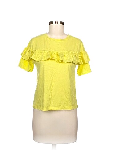 Mango T-shirt %70 İndirimli.