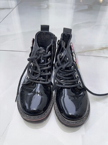 Zara rugan bot