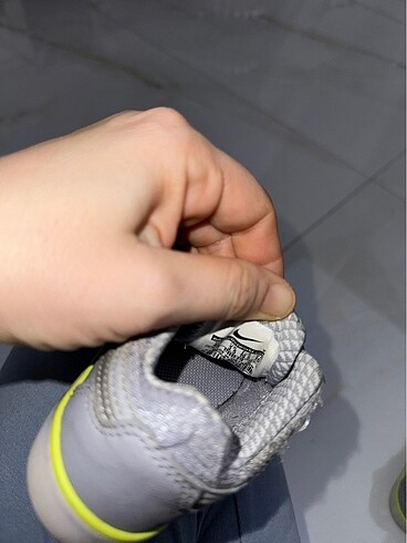 19 Beden gri Renk Spor ayakkabı