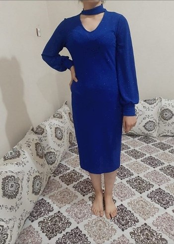 Uzun Kollu Şık Mavi Kadın Elbise