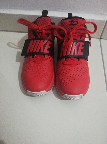 Nike basketbol ayakkabısı