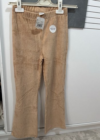 Nakışlı Bej Kadife Kız Çocuk Eşofman Takımı - Görsel 3