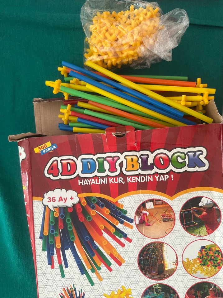 4D DIY Blok 300 Parça Eğitim Seti - Görsel 2
