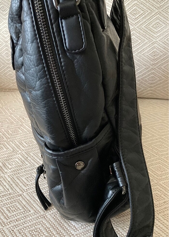 Yıkanmış Özel Dokulu Deri Sırt/Omuz Çantası - Görsel 4