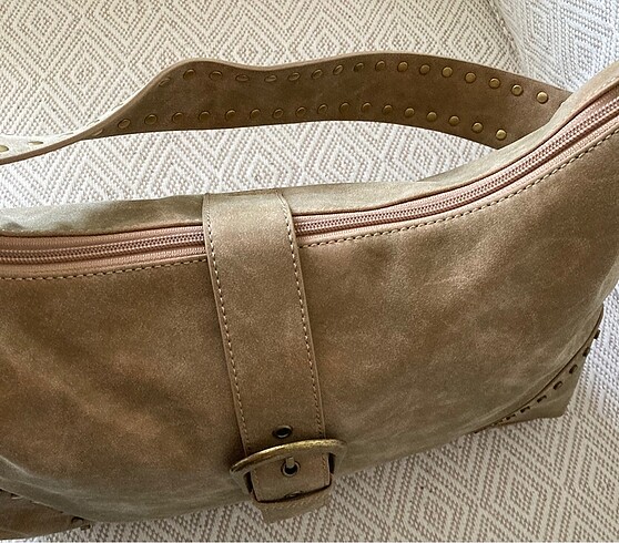 Süet Omuz Çantası - Görsel 3