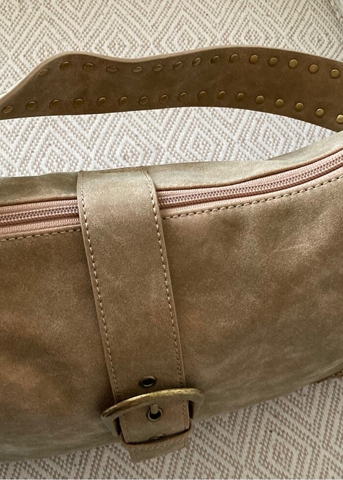 Süet Omuz Çantası - Görsel 3