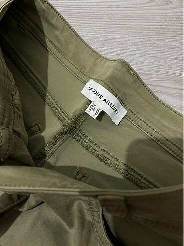 markalı pantolon - Görsel 3