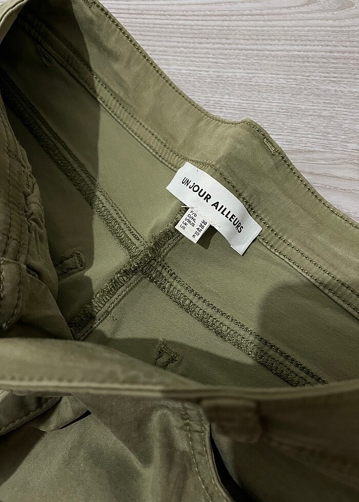 markalı pantolon - Görsel 3