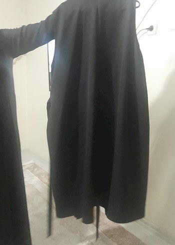 Siyah Uzun Kollu Drapeli Kadın Kaban - Görsel 2