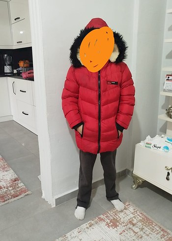 Kız Çocuk Kırmızı Kapüşonlu Kışlık Mont 10 11 yaş ası - Görsel 3