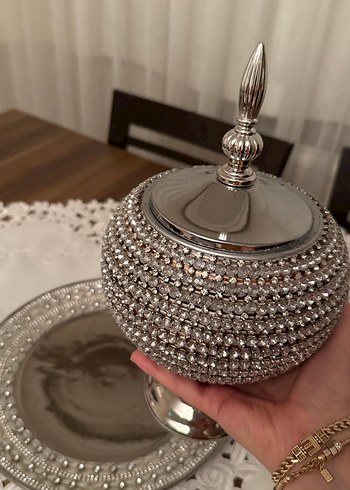 Beden Parlak Altın Kapaklı Mumluk