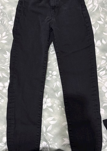 Kadın Siyah Mini Fit Düğmeli Kot Pantolon - Görsel 2