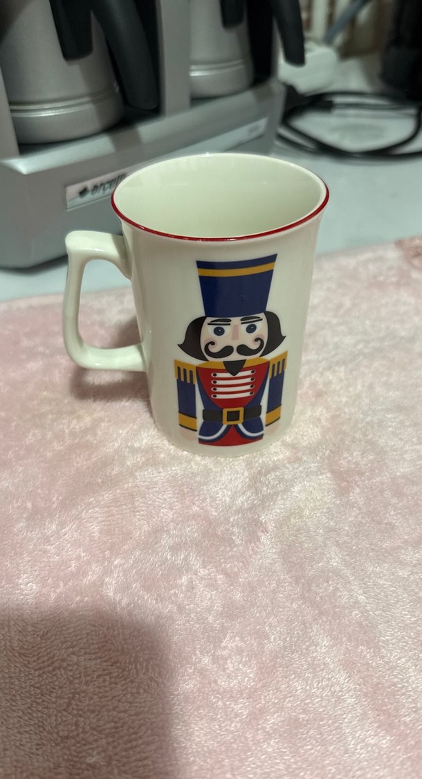 Renkli Tasarımlı Kurşun Asker Kupa - Görsel 2