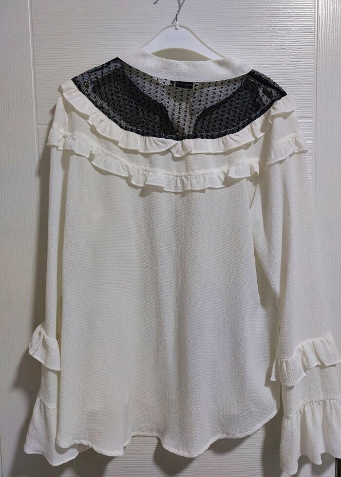 Fırfır Detaylı Gömlek - Görsel 2