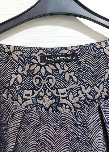 Kemer Detaylı Elbise - Görsel 2