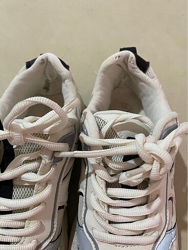 36 Beden beyaz Renk Zara Spor ayakkabı