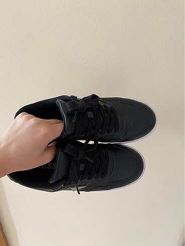 Guess Guess sneaker